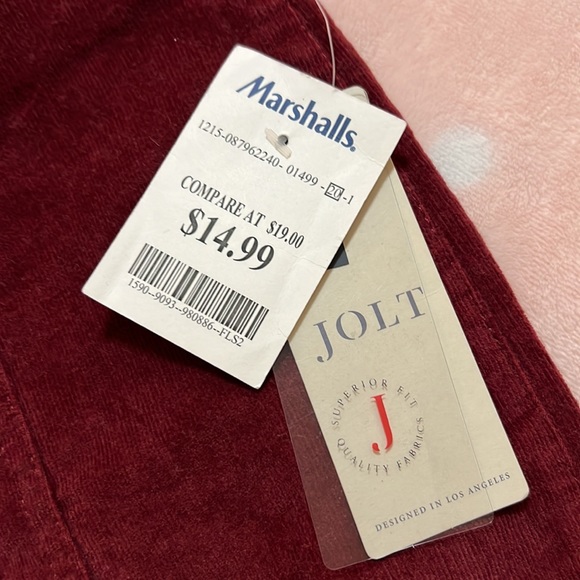 Red corduroy skirt size 9/29w - Picture 2 of 3